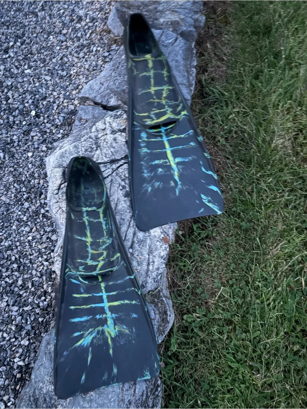 Adult Black Swim Fins with Green Accent blue and yellow Diving Flippers Floating